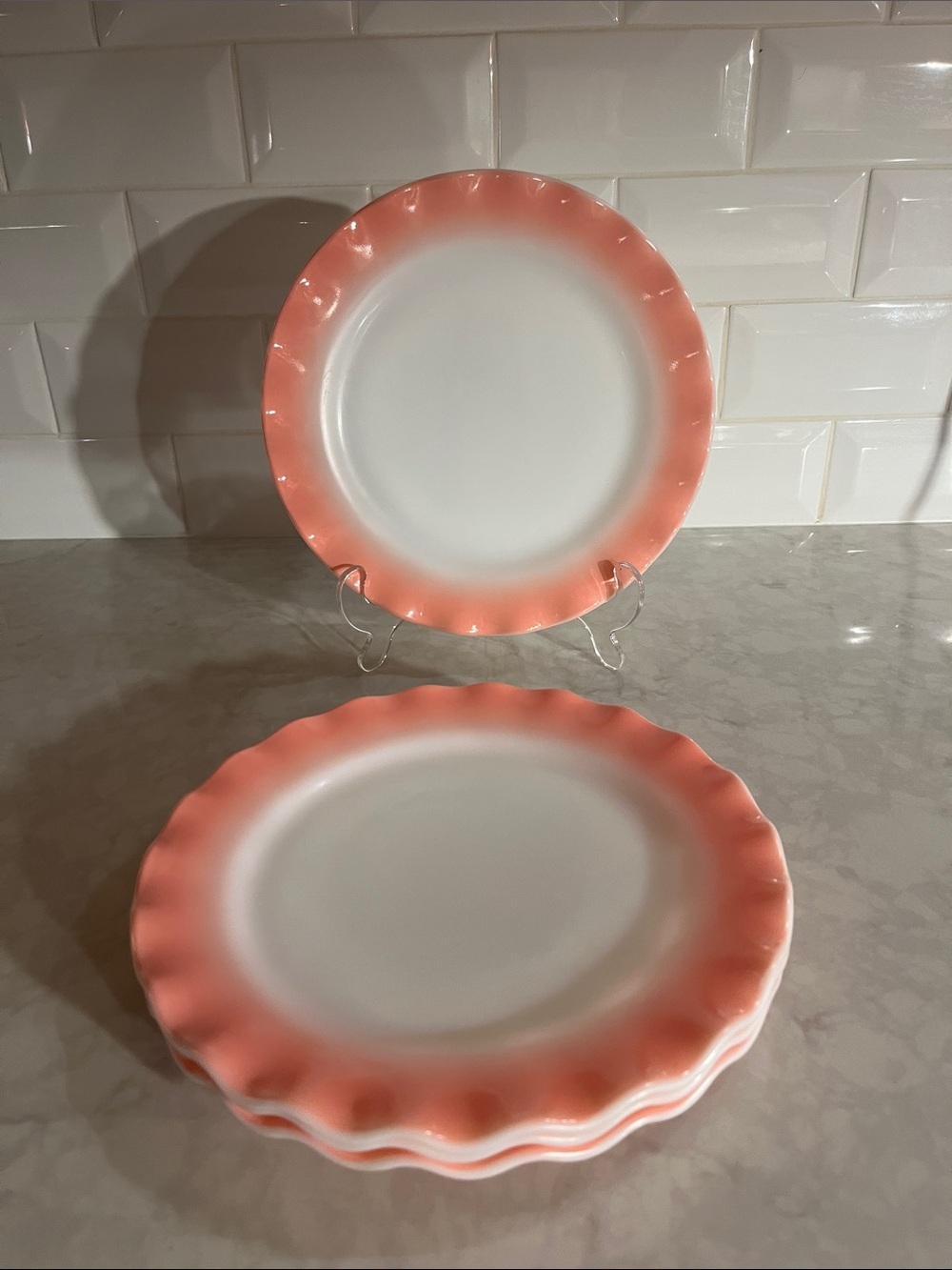 Set of 4 Hazel Atlas ruffle crinoline pink dinner plates good condition